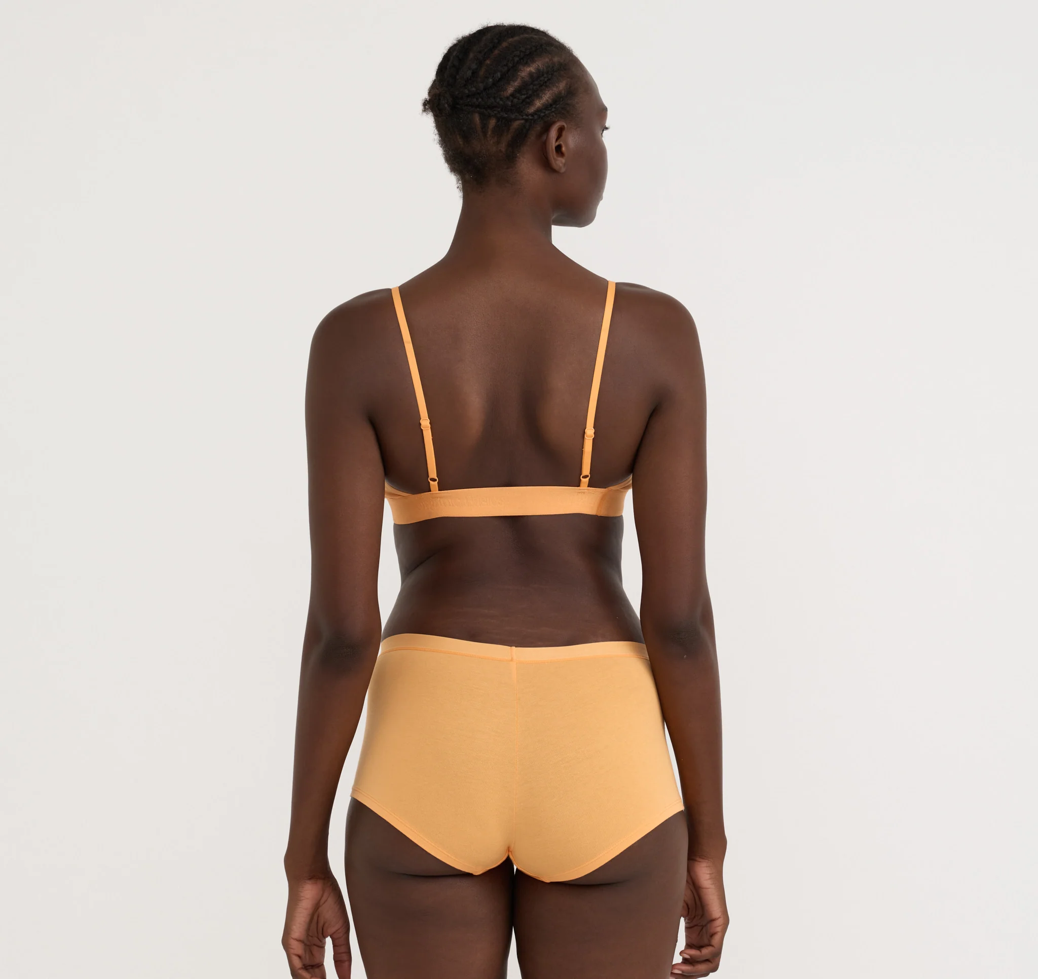 Core Open Back Scoop Bralette - Image 3