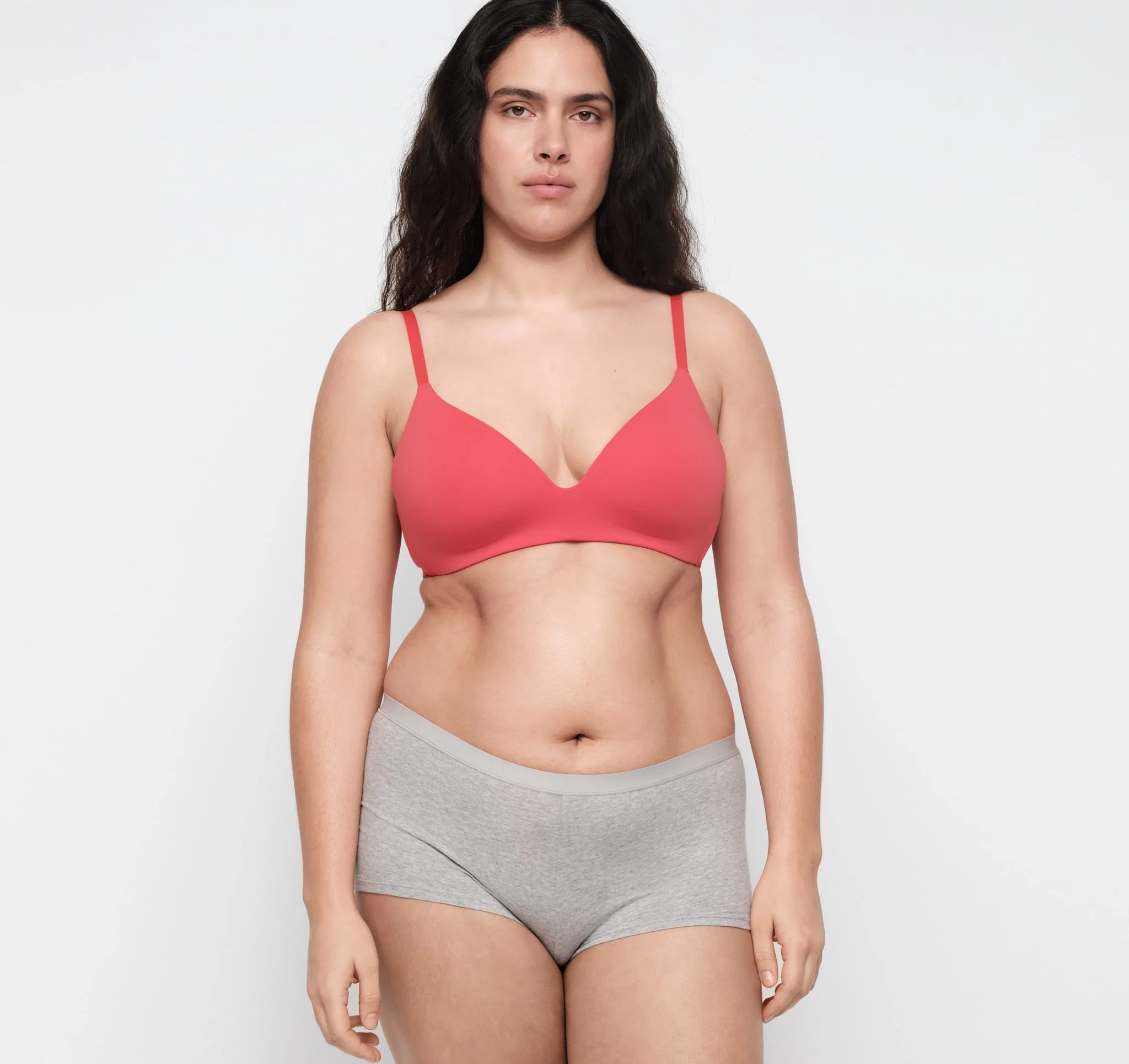 Core Wireless Plunge Bra - Image 3