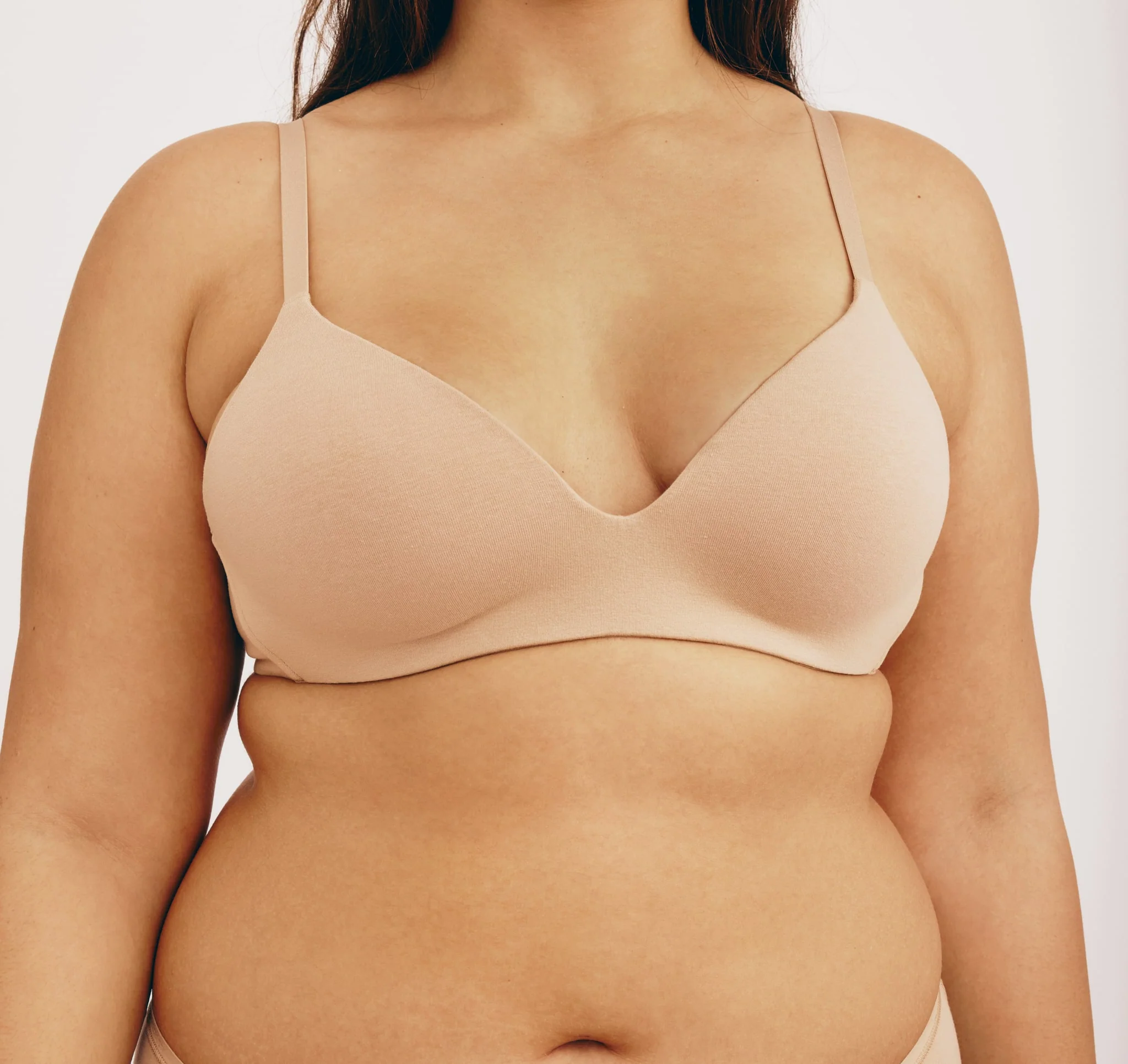 Core Wireless Plunge Bra - Image 3