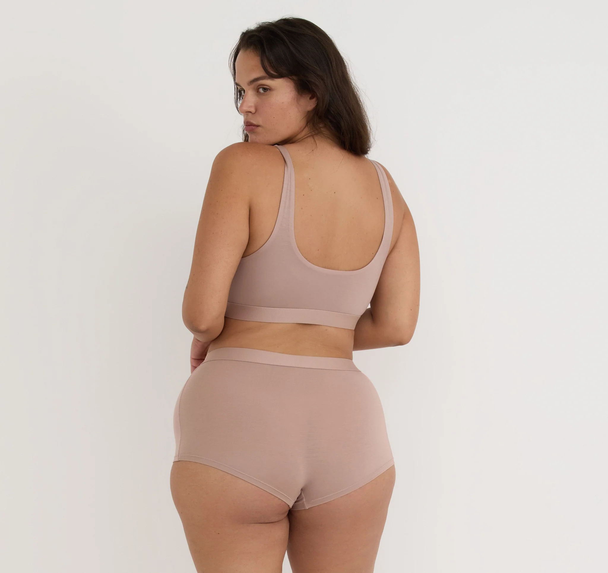 Soft Touch Scoop Neck Bralette - Image 3