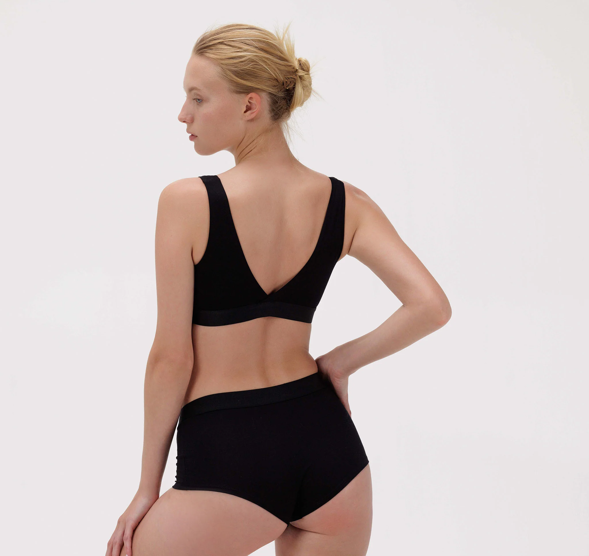 Soft Touch Basic Bralette - Image 3
