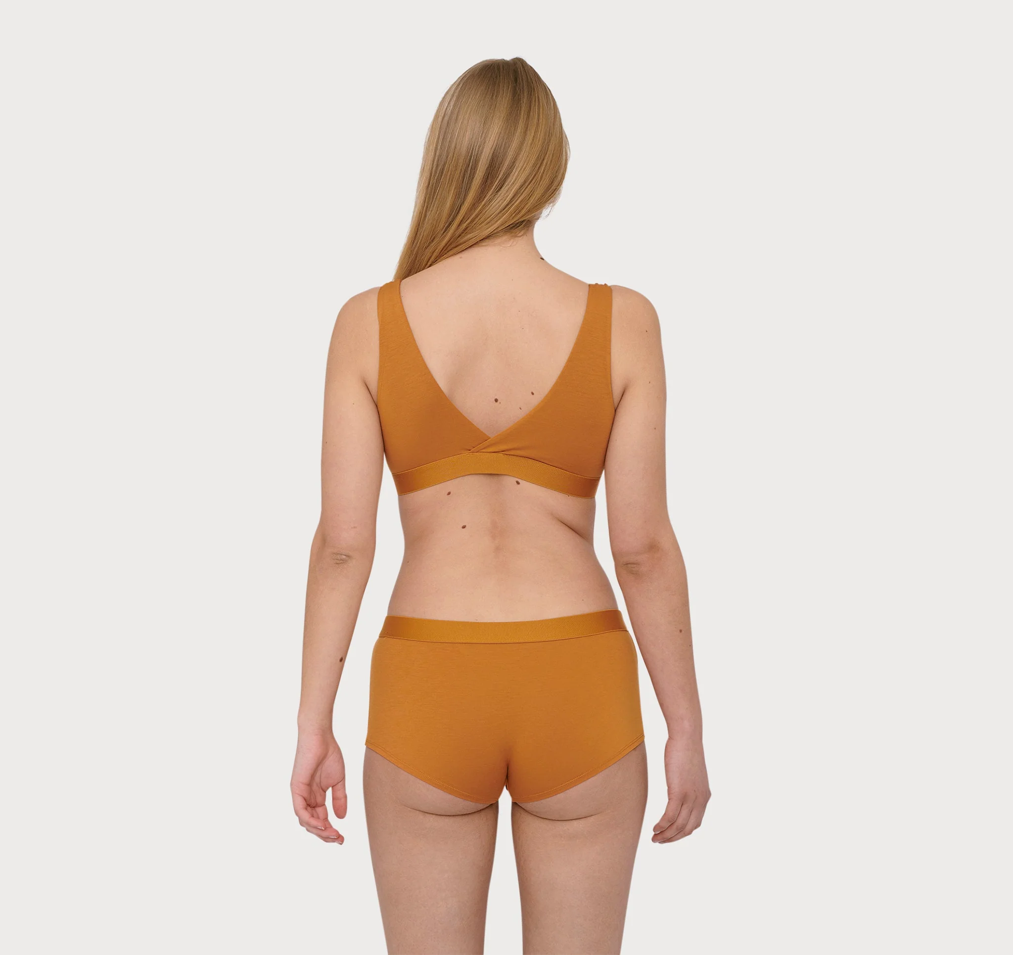 Soft Touch Shorty - Image 4